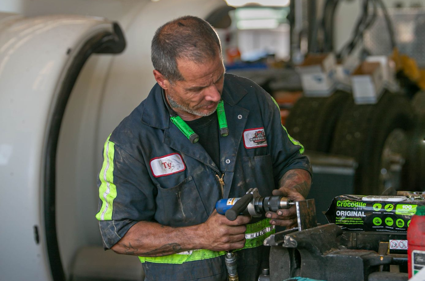 Utah diesl mechanic working